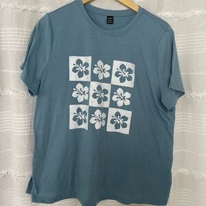3/$10 SALE Blue Hibiscus Tee